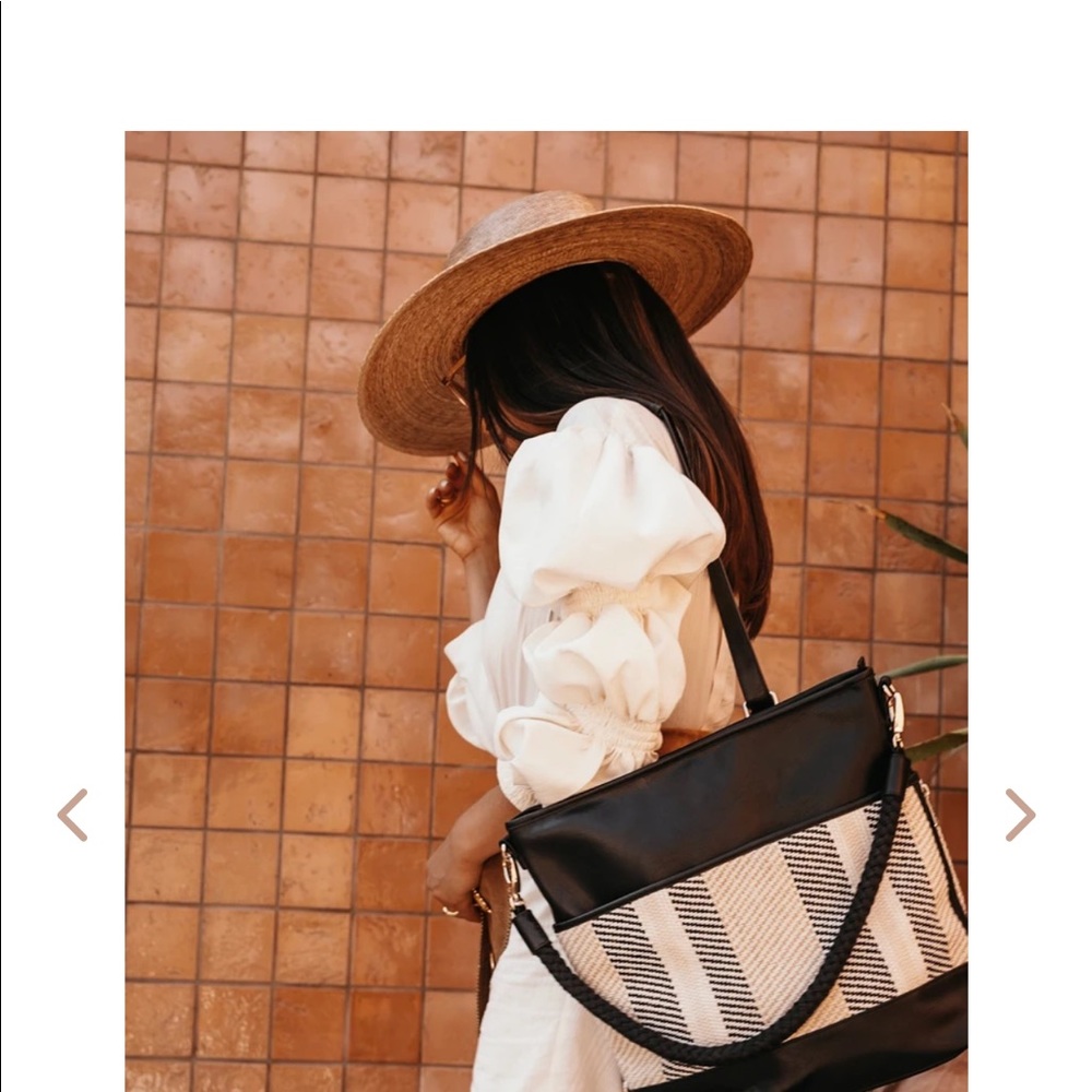 ISO Beis’ backpack tote in natural - Picture 2 of 2